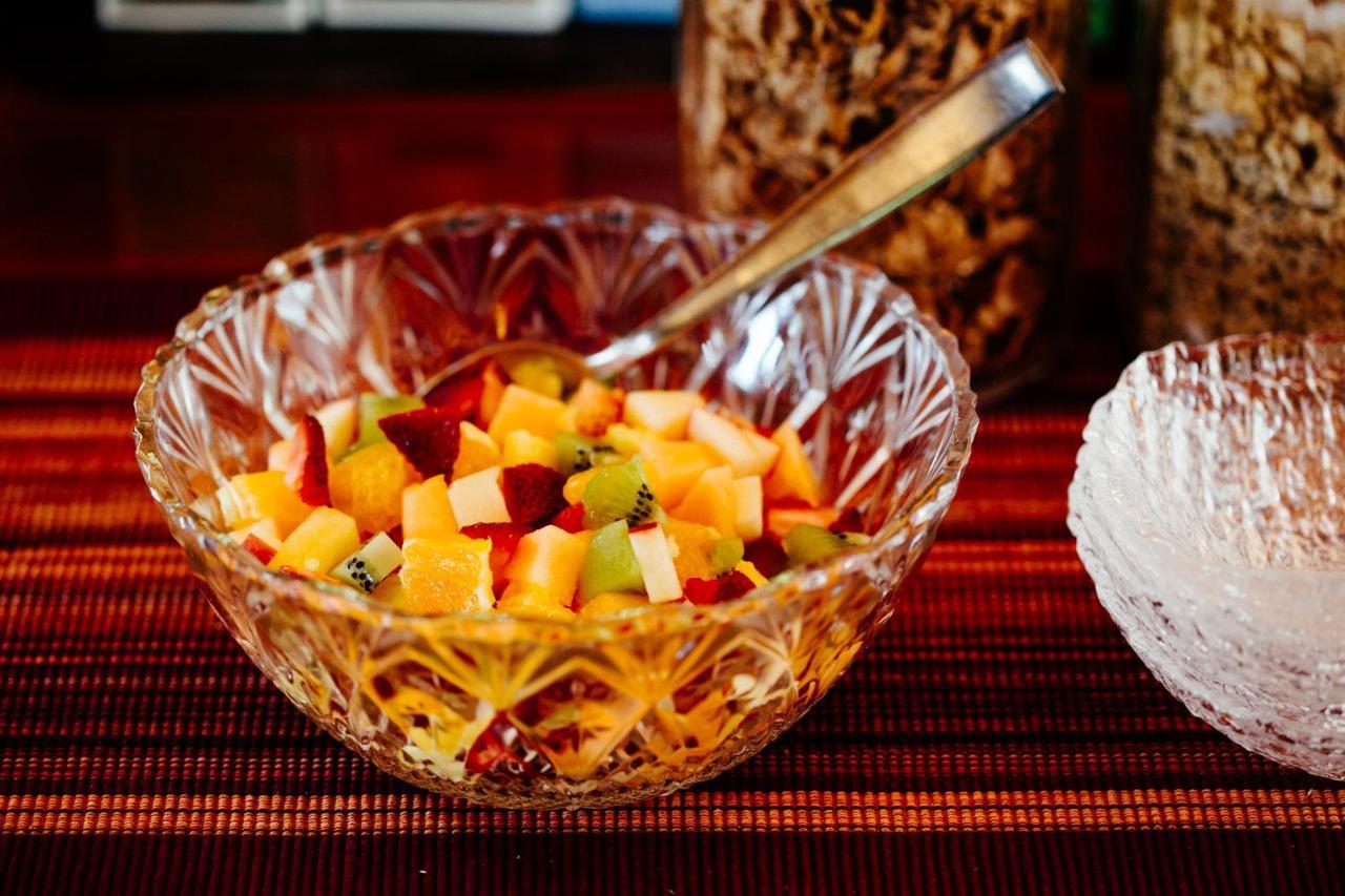 Skeena River House Bed & Breakfast テラス エクステリア 写真