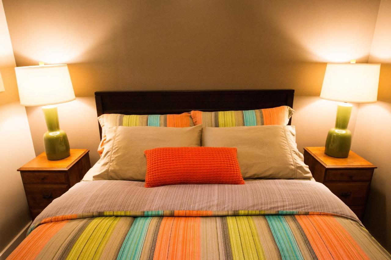 Skeena River House Bed & Breakfast テラス エクステリア 写真